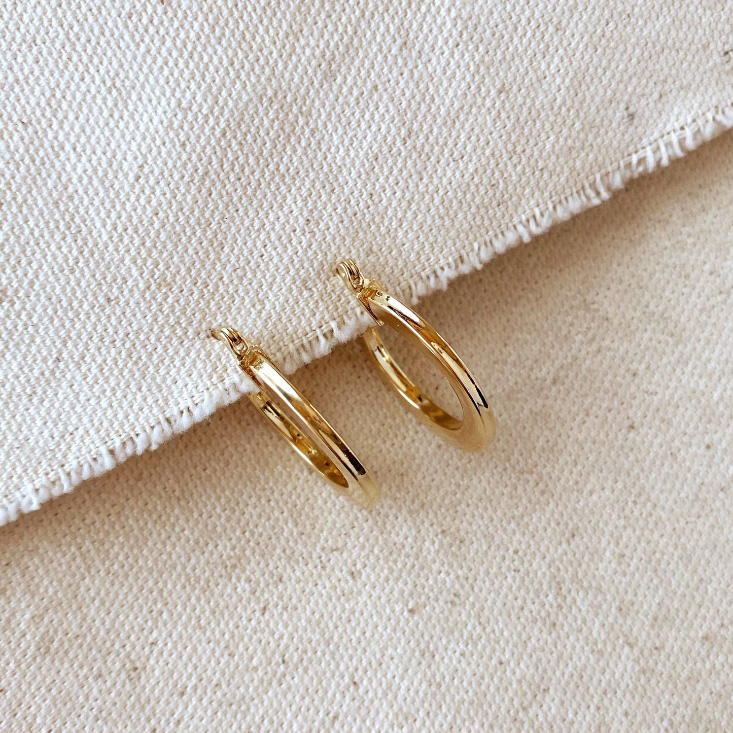 18k Gold Filled Flat Hoop Earrings - 25mm Diameter